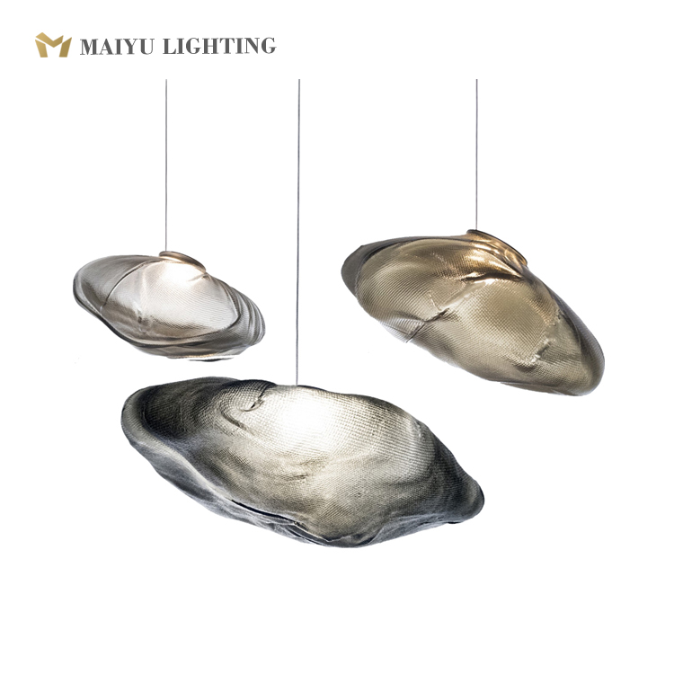 Glass pendant lamp