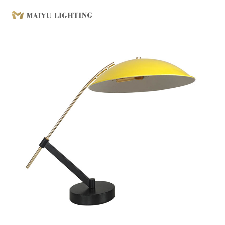 Modern creative children's desk small yellow lamp personality design office decorative table lamp